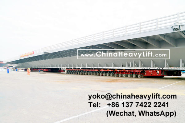 CHINA HEAVY LIFT manufacture 100 axle axle line SPMT Self-propelled Modular Transporters compatible Scheuerle SPMT assist 3200 ton Hong Kong-Zhuhai-Macao giant bridge section RORO on barge, www.chinaheavylift.com